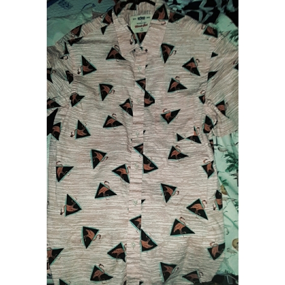Flamingo button up bundle - Picture 2 of 8